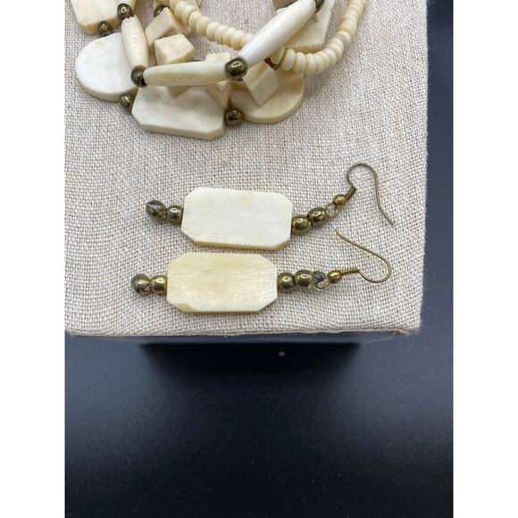 Vintage Bone Multi-strand Necklace Matching Pierced Earrings Individual Beads - Picture 8 of 8